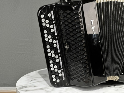 Баян «Тула» 55/100 готово-выборный (черный)