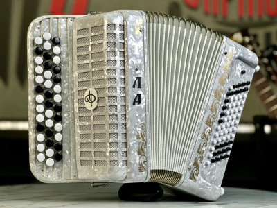 Баян "Тула" Детский 40/60 (белый)