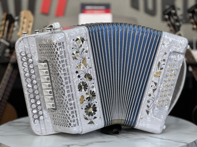 "Многотембровая" 27/25, до мажор // Люкс