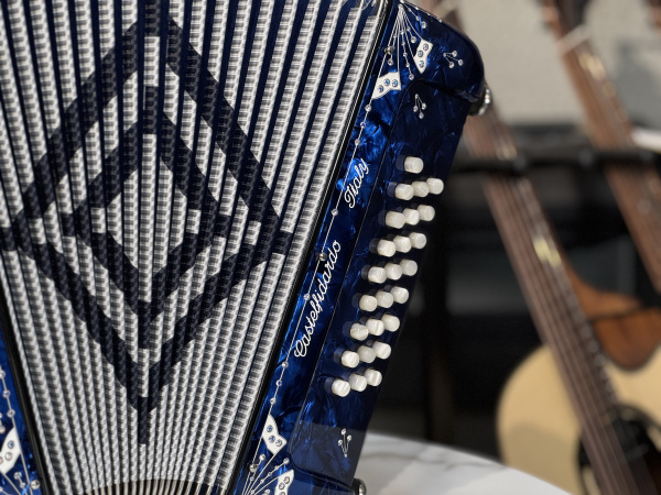 Гармонь "Dino Baffetti" до мажор // цельные планки