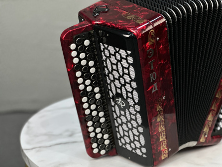 Баян «Этюд» 205М красный