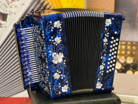 СИНЯЯ ПЕРЛАМУТРОВАЯ КНОПКА BOTTONI 15 мм