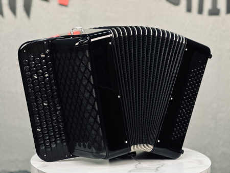 Баян «Уменьшенный» 77/46/80 (черный)