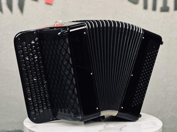 Баян «Уменьшенный» 77/46/80 (черный)