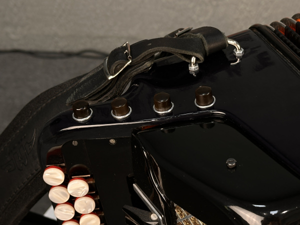 "Многотембровая" 33/31 /// Мастер Сизов // до мажор