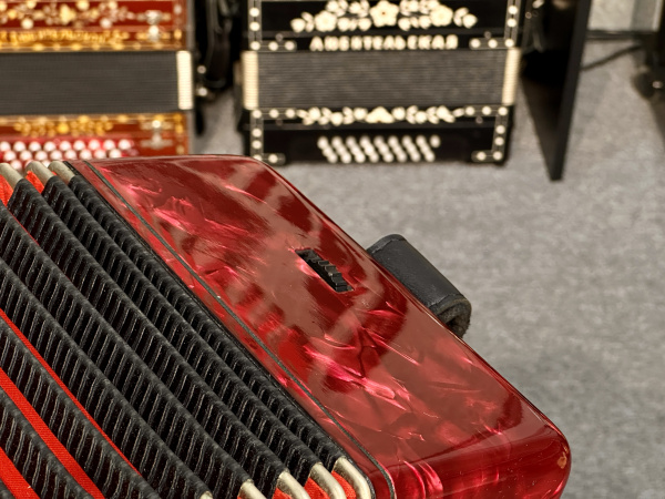 Гармонь "Заказная" Соль мажор 27/25