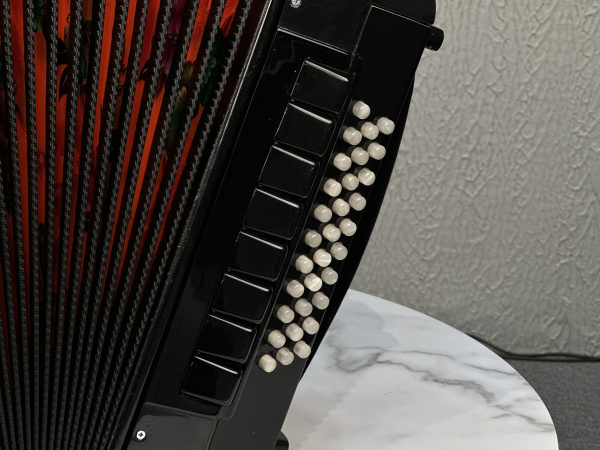 "Многотембровая" 33/31 /// Мастер Сизов // до мажор