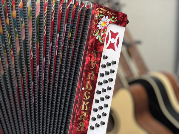 Тульская 301М до мажор (красная)