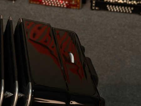 Баян «Юпитер-2Д» 46/61х44/80