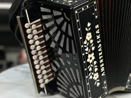 Гармонь "Любительская" до мажор 25/25