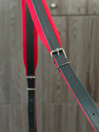 СРЕДНИЕ РЕМНИ для гармони/баяна/аккордеона (черные с красным подкладом)