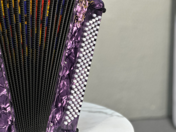 Баян «Тула» // тенор-тенор // 55/100 (фиолетовый)