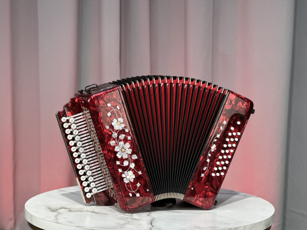 Гармонь "Заказная" соль мажор (красная) 27/25 (2 регистра)